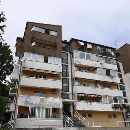 Two Bedroom Biser Apartment *