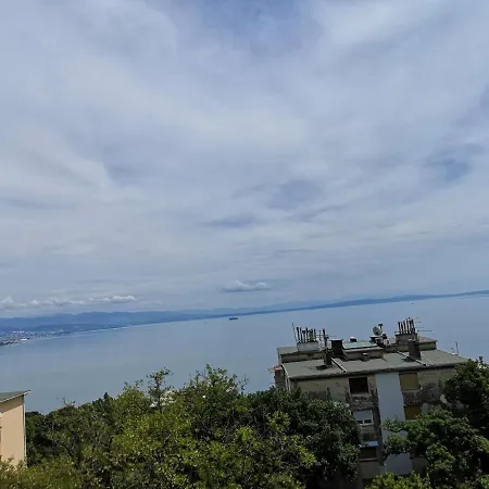 Two Bedroom Biser Apartment *